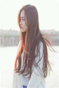 我带兵权另娶她人后，皇女悔疯了