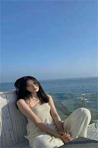 闪婚后，我被千亿总裁宠上天