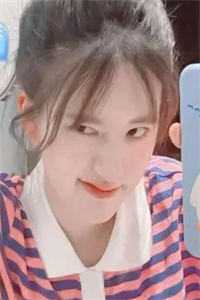 末世，囤了千亿物资，女神成女仆