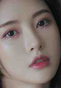 美女总裁的贴身神医美女总裁的贴身神医
