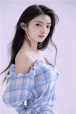 免费快穿大佬她专制不服
