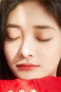全集变身：我，战神女帝一剑定天下
