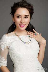精品小说军婚爆糖:白莲绿茶在七零做团宠