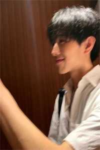 穿书后女配才是五个哥哥的真团宠全文