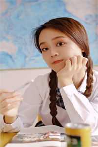 败家女老板全集