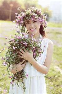 畅销巨作全家流放：我带着嫂夫人去逃荒！