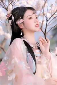 在线阅读偷偷蓄谋，校草他又撩又野