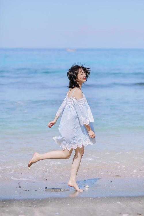 开局摆地摊，国家购买神话日记