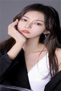 抱错大腿后，她被公府团宠了全章节阅读
