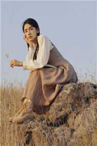 全文版远离渣男后，她艳压群芳