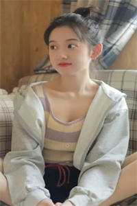 文章精选开局惩戒主角他妈，女主们坏掉了