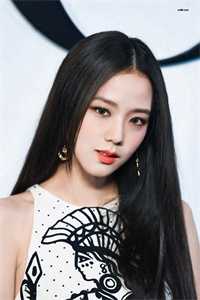 热门小说女配重生后撕了炮灰剧本