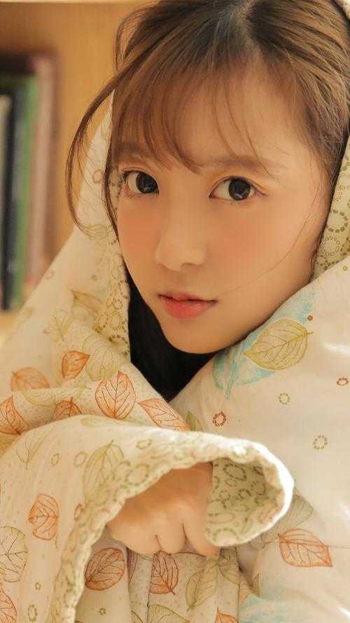 全文章节我家狗子竟然穿越成了锦鲤小女孩
