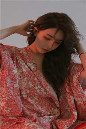 满级重生：病娇女王A爆全球精品推介