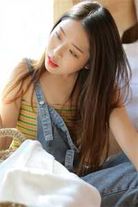 热门小说不是吧！，开局被美少女倒贴