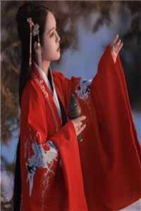 长篇小说阅读听劝后，疯批女配在娱乐圈杀疯了