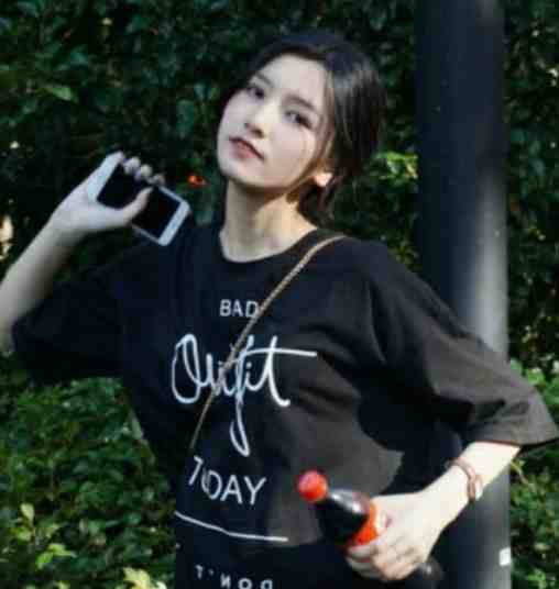 皇后娘娘出逃后,静看狗皇帝落马精选篇章
