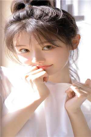 精品全集玄幻：被困百年，刚出山就被女儿曝光了？