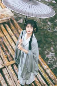 优质全文不当舔狗后，拜金女神跟我谈感情